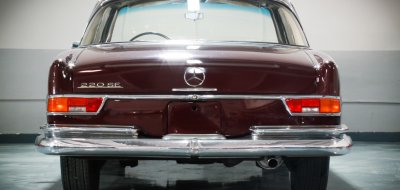 The back of the Mercedes Benz 220SE 1964