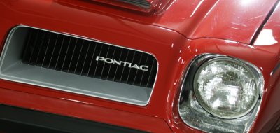 Pontiac Firebird Formula 1974 front closeup view
