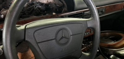 Mercedes Benz 560 SEC- 1990