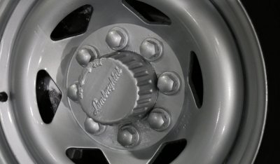 Wheels of Lamborghini LM002 1988
