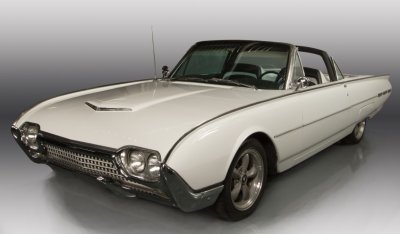 Ford Thunderbird 1962 front right view