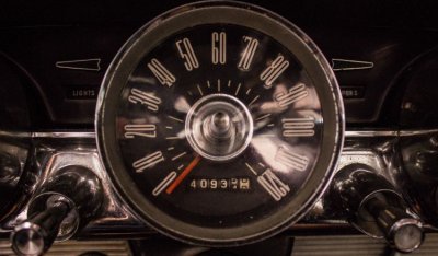 Ford Thunderbird 1962 speedometer